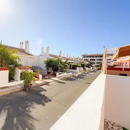 Sky Rock Lejlighed *